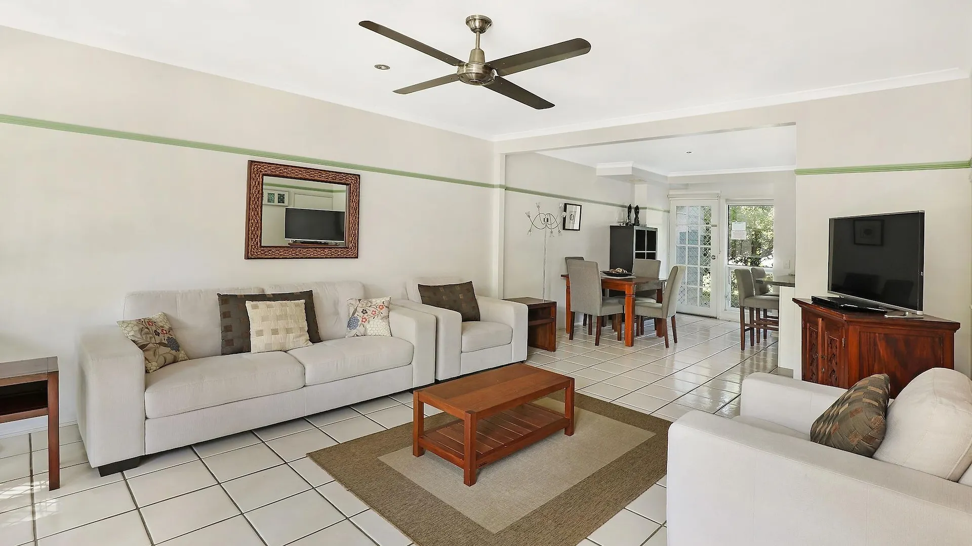 Coral Beach Noosa Resort Noosaville