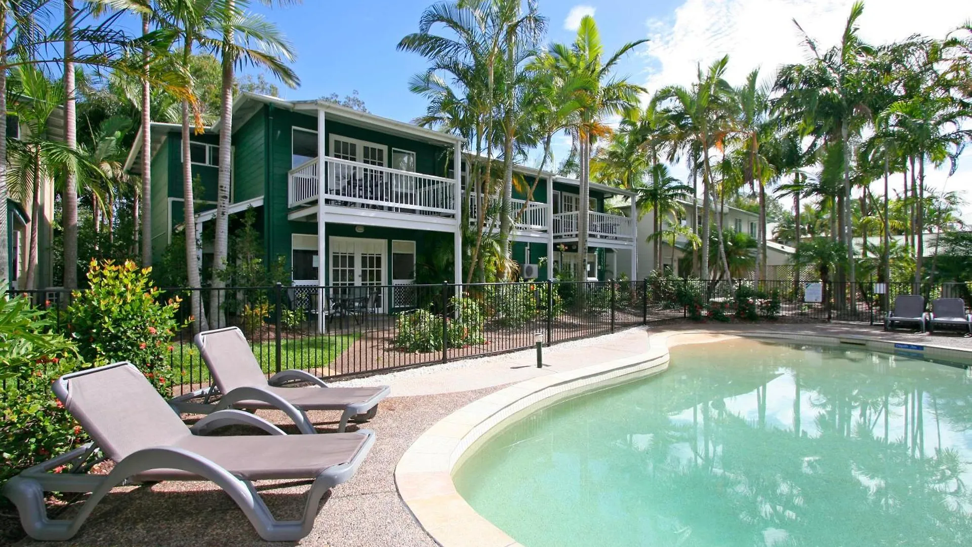 Coral Beach Noosa Resort Noosaville