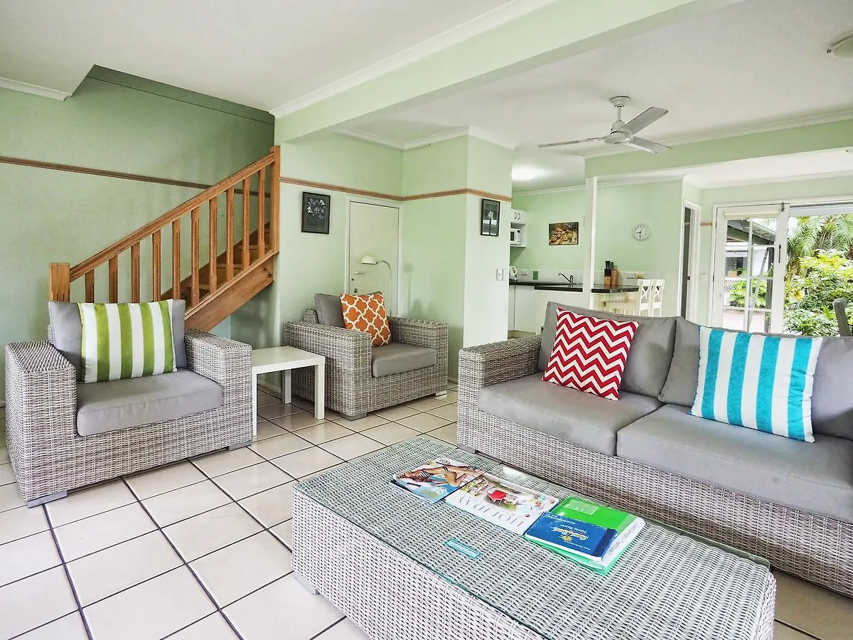 Coral Beach Noosa Resort Noosaville 3*,