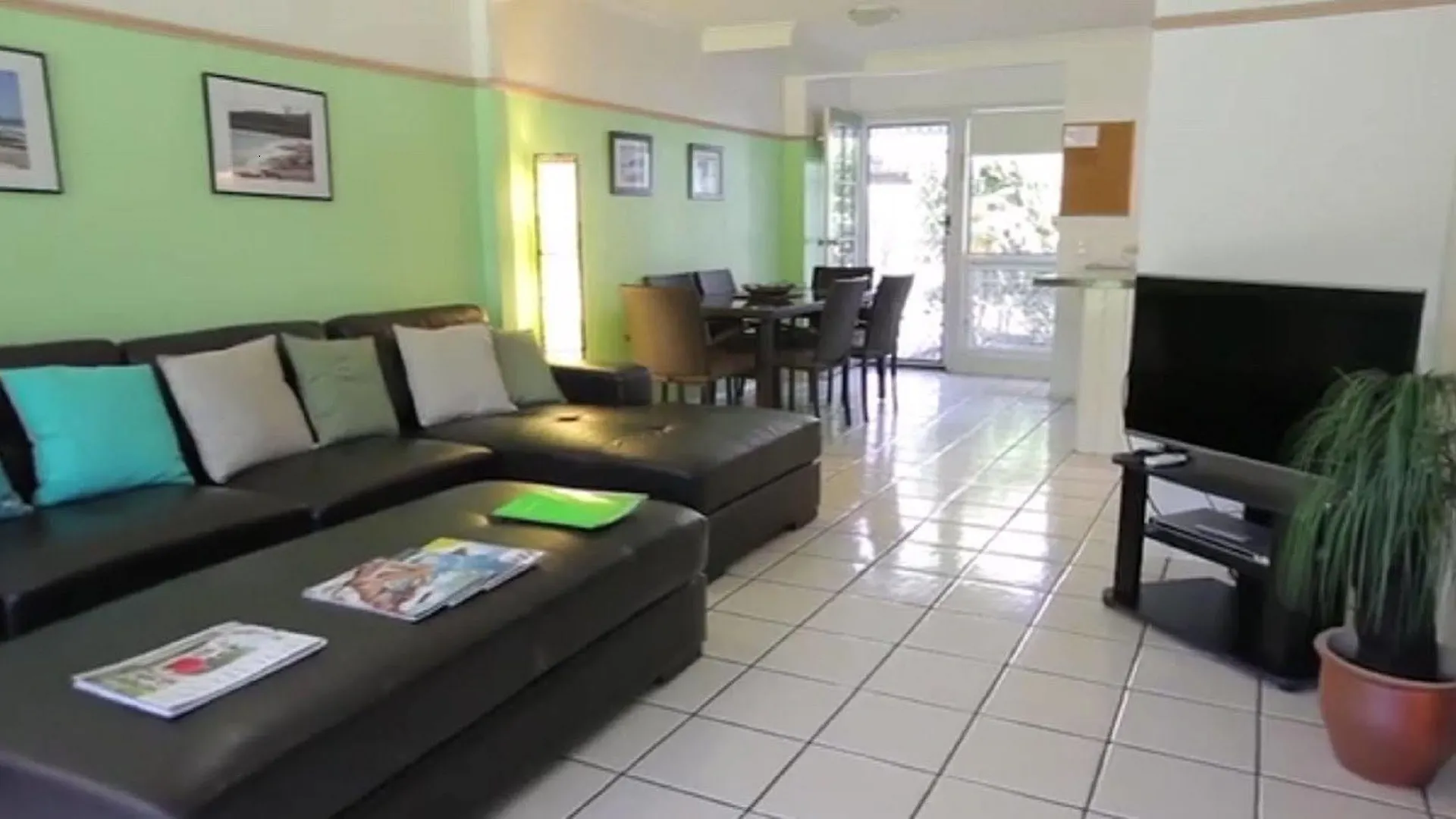 Coral Beach Noosa Resort Noosaville